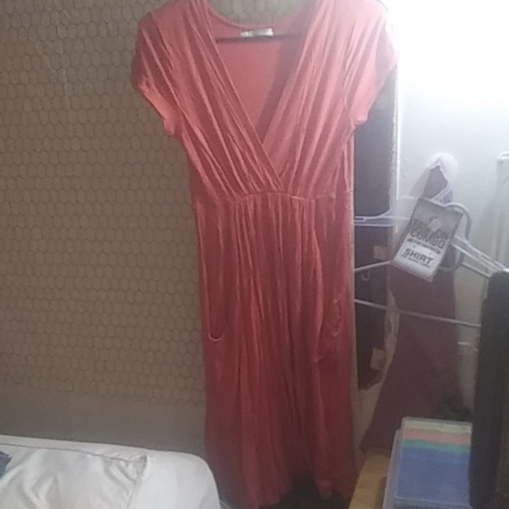 Dress with pockets